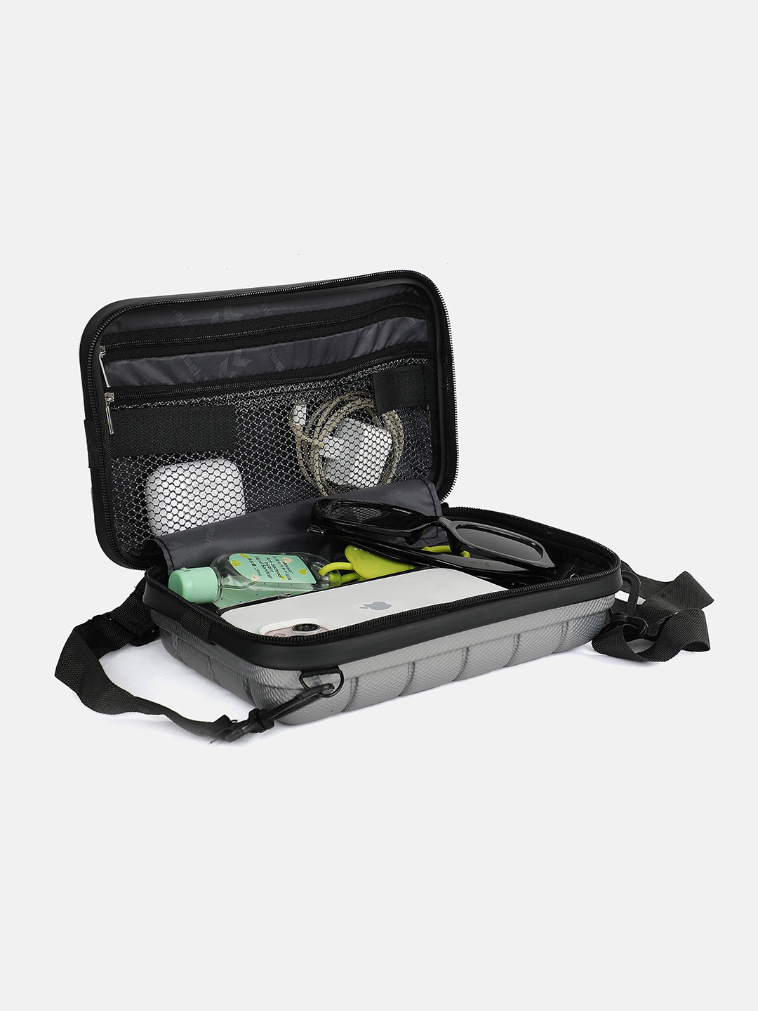 hummel Crème Holiday Bags with Strap